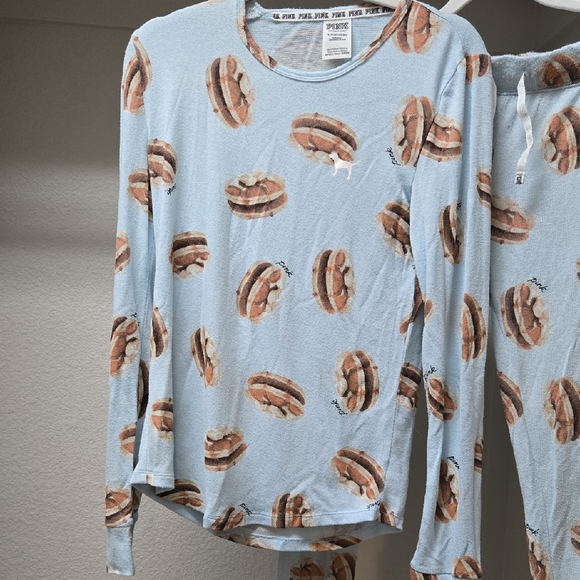 ⚡️PINK Victoria's Secret Light Blue Pancake Pajamas - Picture 3 of 5